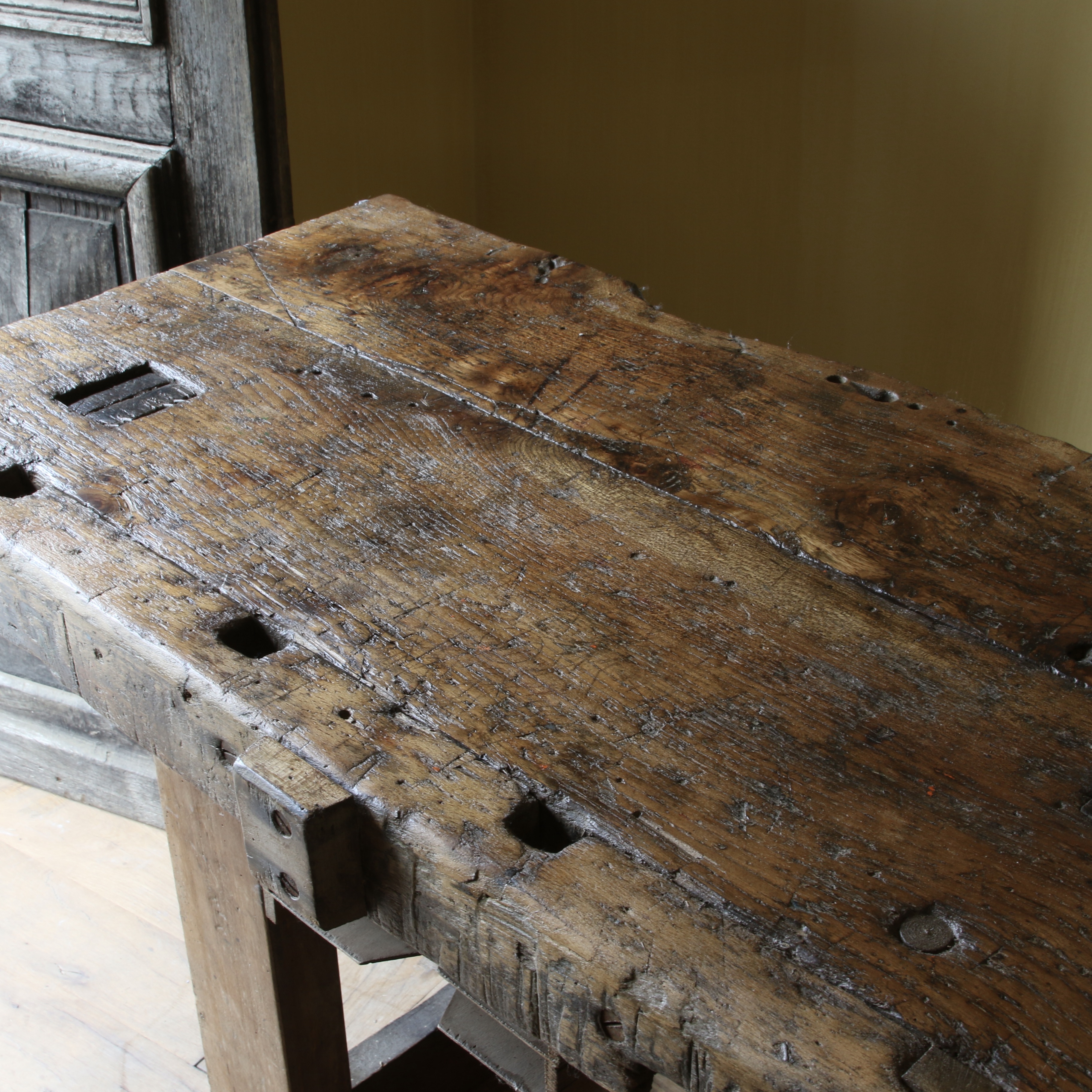 French Workbench